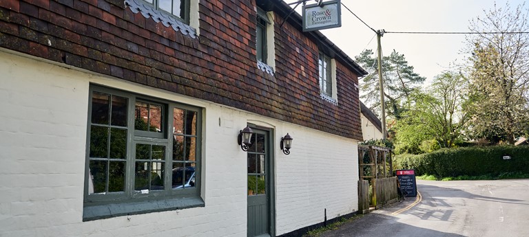 The Rose & Crown, Upper Farringdon