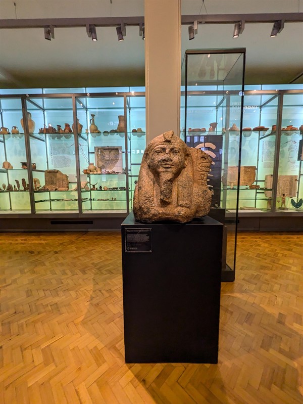 Image of a bust from an Egyption tomb