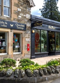 Iain Burnett Highland Chocolatier