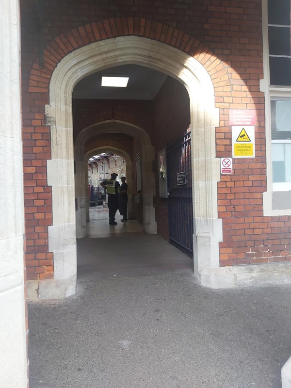 Image of an arched doorway