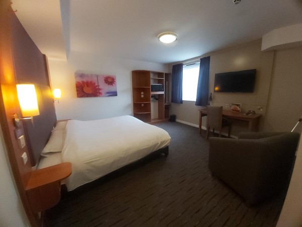 Premier Inn Exeter Central St Davids hotel