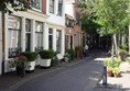 Attractive side streets