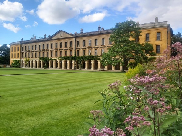 Magdalen College