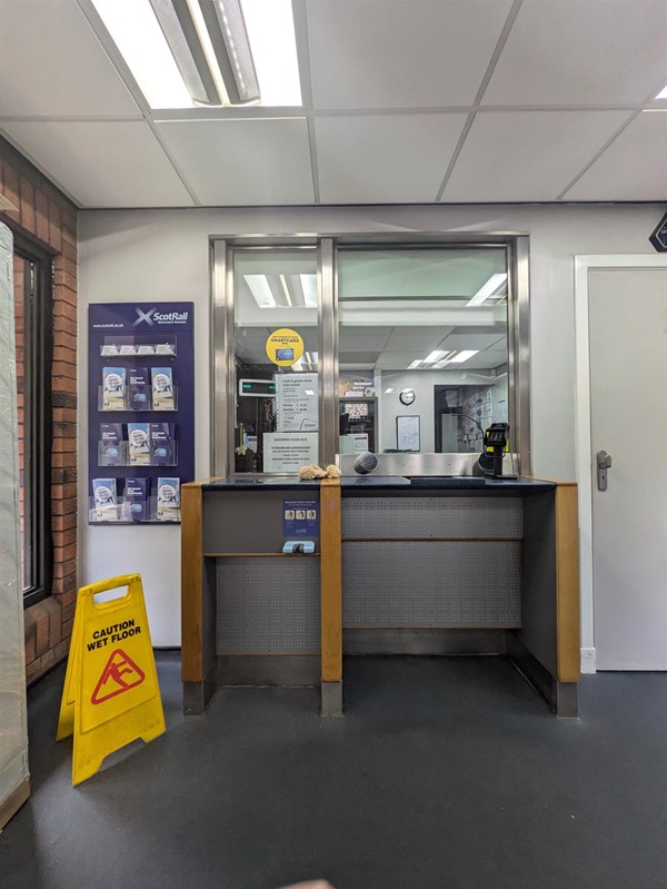 Image of ticket desk at Mount Florida Railway Station