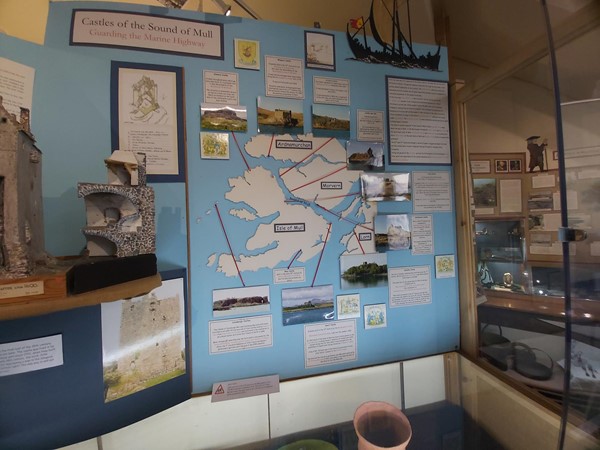 Image of a display of a map of Mull