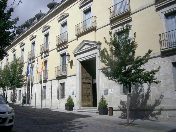 Parador de La Granja - The front of Parador de La Granja