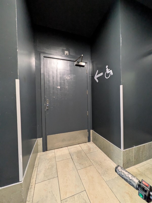 Image of door to Changing Places toilet