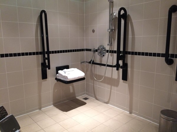 Image 2 of ensuite