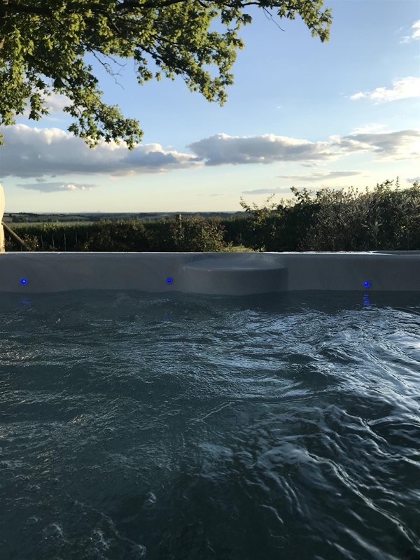 Image of the outdoor scenery from the hot tub.