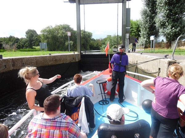 Picture of Ladybird Barge - Going through the lock.