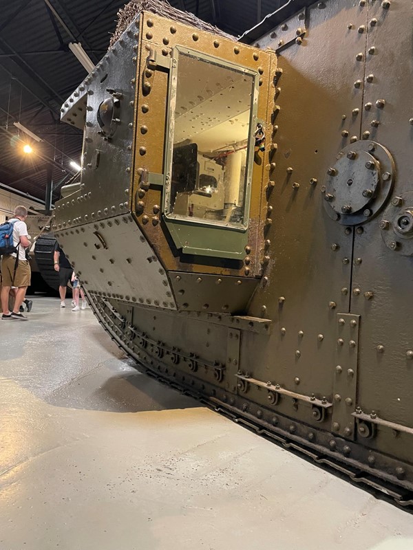 Viewing panels on the tanks