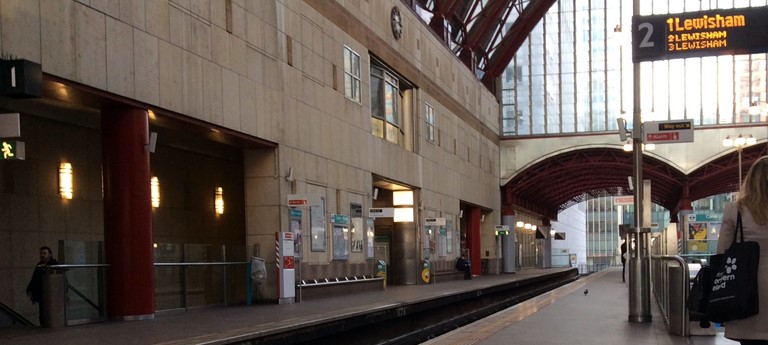 Canary Wharf DLR Station