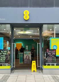 EE Leeds