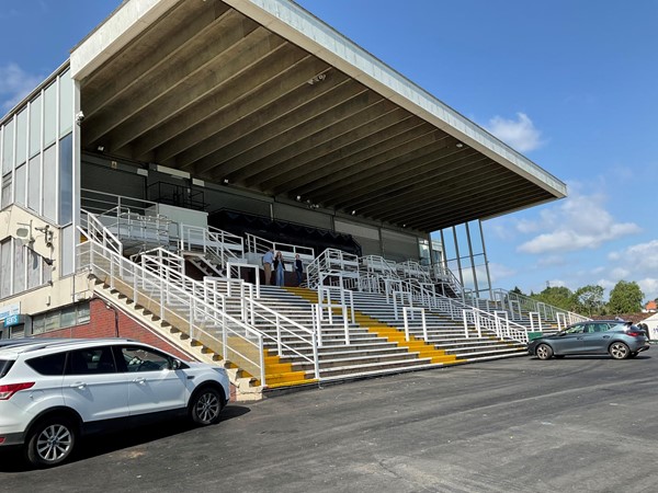 Image of a stall seating area.