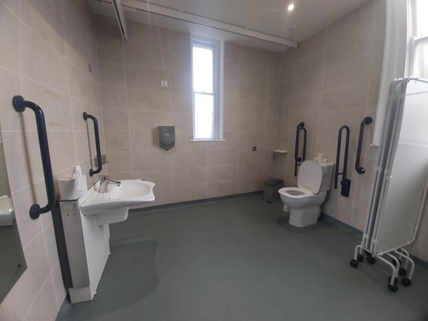 Image of a Changing Places Toilet