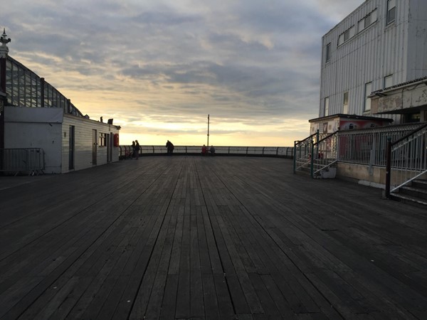 Picture of North Pier Blackpool - Out to sea